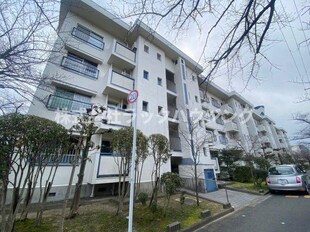 香里三井F住宅79号棟の物件外観写真